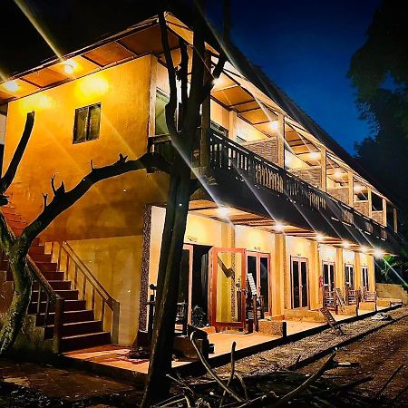 Akha River House Чианг Рай Екстериор снимка